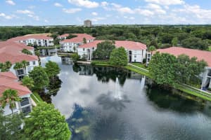 2513 MAITLAND CROSSING WAY #310, ORLANDO, FL 32810 Sold 09/26/22