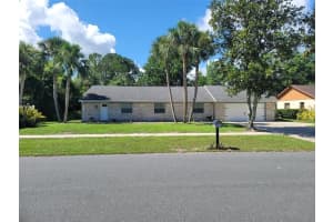 3200 VILLAGE LN, MOUNT DORA, FL 32757 Sold 08/26/22
