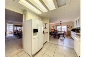1137 SHAWN CT, TAVARES, FL 32778 Sold 08/19/22
