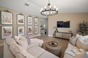 5004 NE 125TH LOOP, OXFORD, FL 34484 Sold 08/15/22