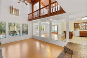 12606 PINE ISLAND DR, LEESBURG, FL 34788 Sold 09/20/22