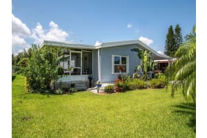3213 RAINBOW RD, TAVARES, FL 32778 Sold 08/26/22