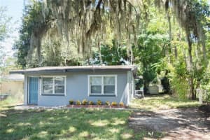 2333 VALLEY DR, APOPKA, FL 32703 Sold 10/19/22
