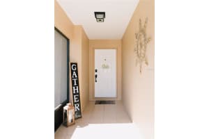 1561 Sunset View Cir, Apopka, FL 32703, Sold 09/23/22