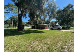 27 S Bobwhite Rd, Wildwood, FL 34785, Sold 12/02/22