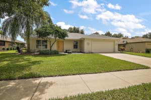 4905 Treasure Cay Rd, Tavares, FL 32778, Sold 11/09/22
