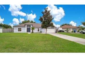 5041 PINE NEEDLE DR, MASCOTTE, FL 34753 Sold 10/07/22