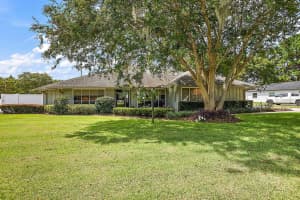 1230 GRAY CT, EUSTIS, FL 32726 Sold 11/03/22