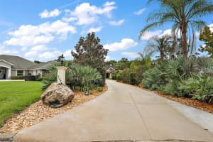 7333 CHESTERHILL CIR, MOUNT DORA, FL 32757 Sold 09/23/22