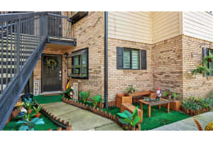 1734 FOXHALL CIR #605, KISSIMMEE, FL 34741 Sold 10/14/22