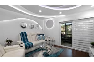 1734 FOXHALL CIR #605, KISSIMMEE, FL 34741 Sold 10/14/22