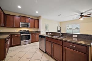 471 KESTREL DR, GROVELAND, FL 34736 Sold 02/02/23