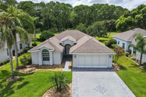 590 JUNIPER WAY, TAVARES, FL 32778 Sold 11/03/22