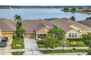 225 BLUE CYPRESS DR, GROVELAND, FL 34736 Sold 10/31/22