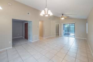 141 River Chase Dr, Orlando, FL 32807, Sold 03/27/23