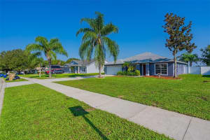 1755 CROWNED AVE, GROVELAND, FL 34736 Sold 02/09/23