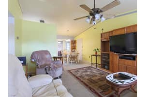 575 Park Glen Dr, Tavares, FL 32778, Sold 11/03/22