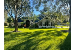 19207 Park Pl Blvd, Eustis, FL 32736, Sold 11/16/22
