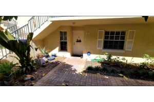 1035 LAKE SHORE DR #102, LAKE PARK, FL 33403 Sold 01/19/23