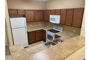 3174 Feltrim Pl, Kissimmee, FL 34747, Sold 01/18/23