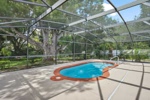 1625 Crestview Dr, Mt Dora, FL 32757, Sold 12/05/22