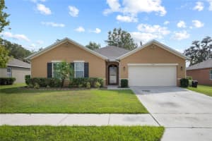2712 Summerglen Ln, Eustis, FL 32726, Sold 12/30/22