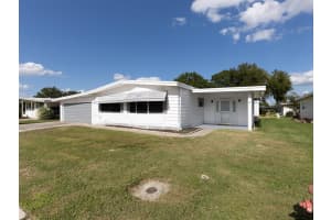 716 FALCON DR, TAVARES, FL 32778 Sold 04/14/23