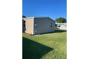1106 ELKHART CIR, TAVARES, FL 32778 Sold 01/17/23