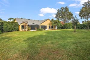 7368 Chesterhill Cir, Mt Dora, FL 32757, Sold 01/03/23