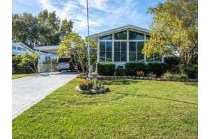 2909 MANATEE RD, TAVARES, FL 32778 Sold 12/02/22