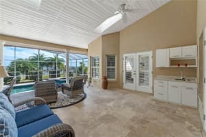 10642 Spring Lake Dr, Clermont, FL 34711, Sold 12/02/22