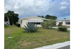 1449 NASSAU CIR, TAVARES, FL 32778 Sold 12/07/22