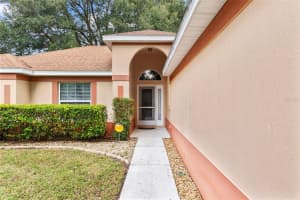 2717 GABLES DRIVE, EUSTIS, FL 32726 Sold 10/06/23