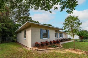 2280 Northland Rd, Mt Dora, FL 32757, Sold 12/28/22