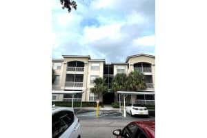 3001 Greystone Loop, Kissimmee, FL 34741, Sold 02/21/23