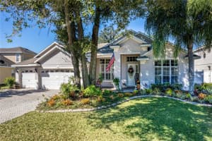 137 W BLUE WATER EDGE DR, EUSTIS, FL 32736 Sold 03/15/23