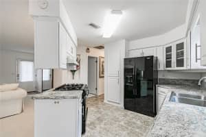 341 RIVER GLASS CT, LEESBURG, FL 34788 Sold 05/28/23