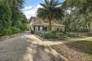 1196 Lakeshore Dr, Mt Dora, FL 32757, Sold 12/30/22