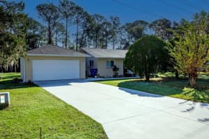 655 N ARNOLD AVE, GROVELAND, FL 34736 Sold 02/03/23