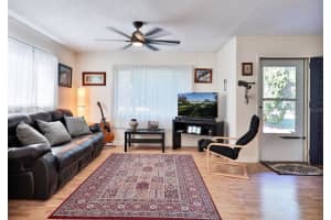 655 N ARNOLD AVE, GROVELAND, FL 34736 Sold 02/03/23