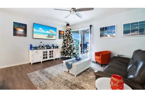 217 Luxmore Rd, Groveland, FL 34736, Sold 01/26/23