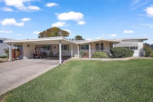 904 SUNSET CIR, TAVARES, FL 32778 Sold 03/15/23