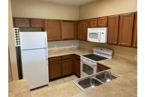 3176 Feltrim Pl, Kissimmee, FL 34747, Sold 01/27/23