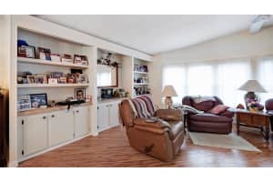 1444 APACHE CIRCLE, TAVARES, FL 32778 Sold 04/05/23