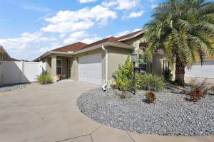 1061 CARVER COURT, THE VILLAGES, FL 32163 Sold 04/28/23