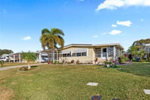 1202 APACHE CIRCLE, TAVARES, FL 32778 Sold 03/20/23