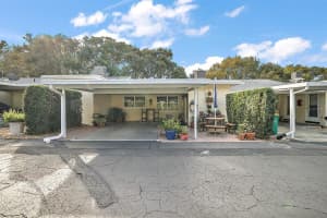 350 LIBERTY AVENUE, MOUNT DORA, FL 32757 Sold 03/03/23