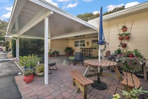 350 LIBERTY AVENUE, MOUNT DORA, FL 32757 Sold 03/03/23