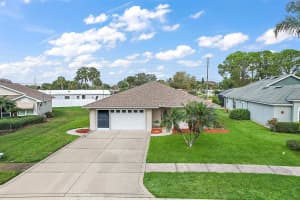 951 BEAVER RUN, TAVARES, FL 32778 Sold 04/10/23