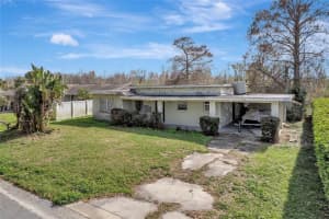 13150 Country Club Dr, Tavares, FL 32778, Sold 02/28/23